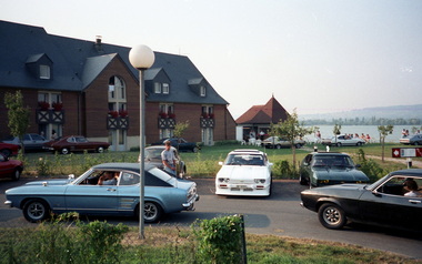 Eintreffen, parkieren, spazieren, geniessen
Arrive, park, take a walk, enjoy
Arriver, se garer, se promener, profiter
